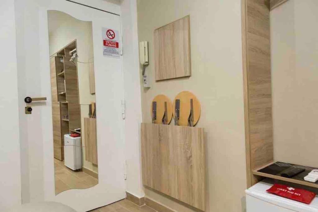 Apartamento Casina In Centro Storico Nápoles Exterior foto